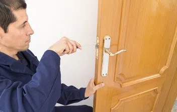 Locksmith Master Shop Cleveland, OH 216-606-9131 - 4-Locksmith-Help